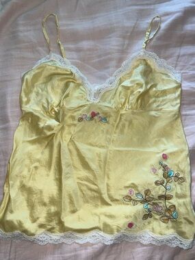 Vintage Victoria’s Secret Silk Camisole Yellow Lace Trim Embroidered Size S